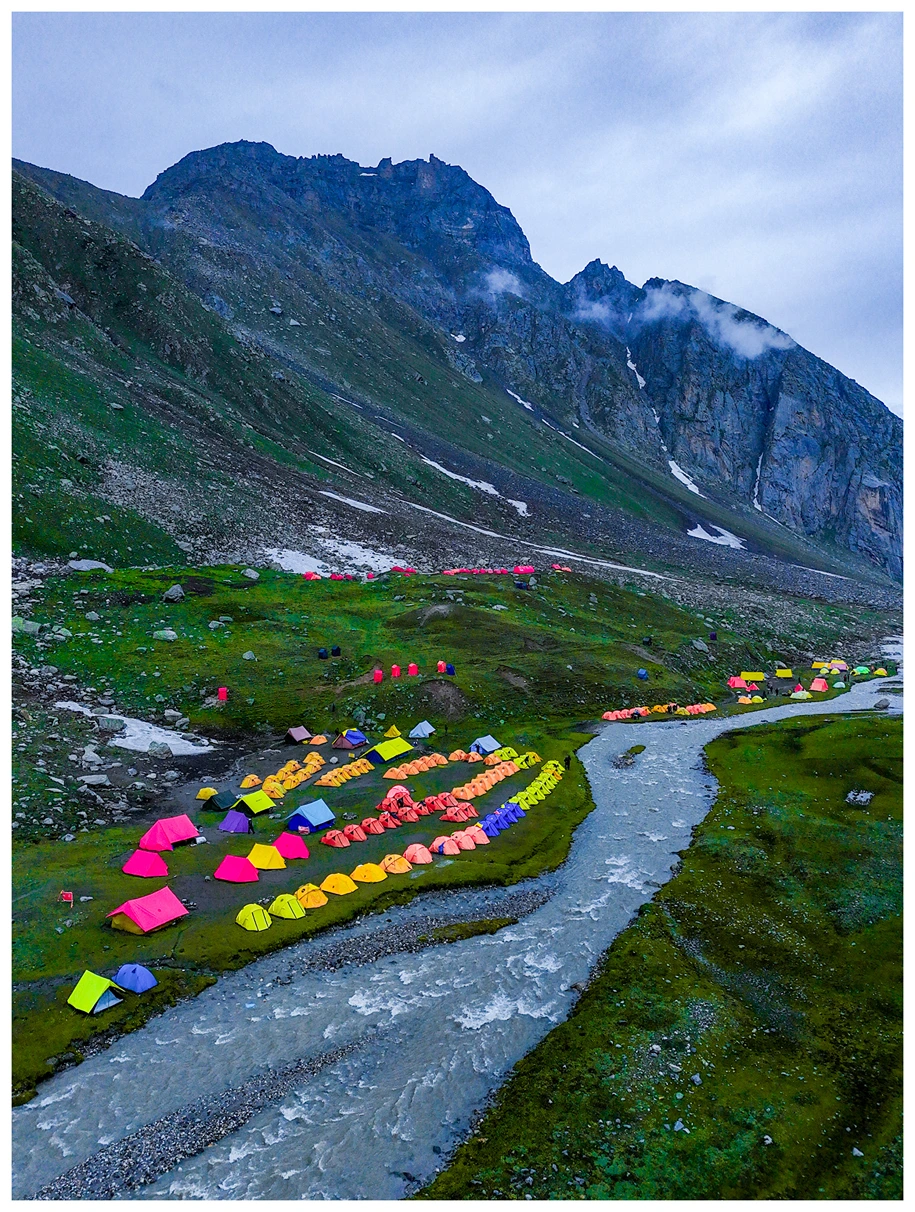 Hampta Pass Trek with Chandratal Lake: Why This Combination Is Worth It